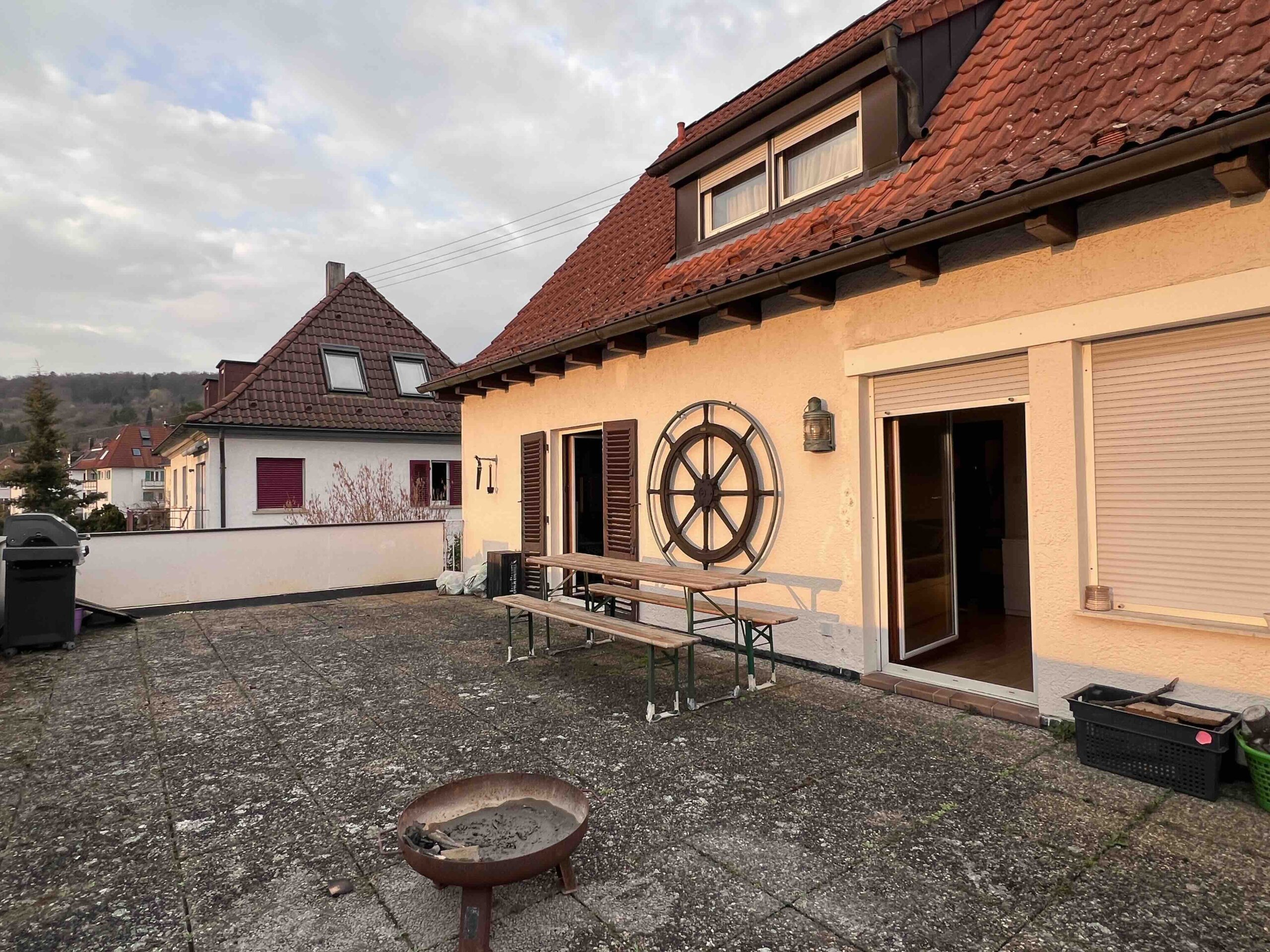 OG Ausgang vom Wohn- und Schlafzimmer