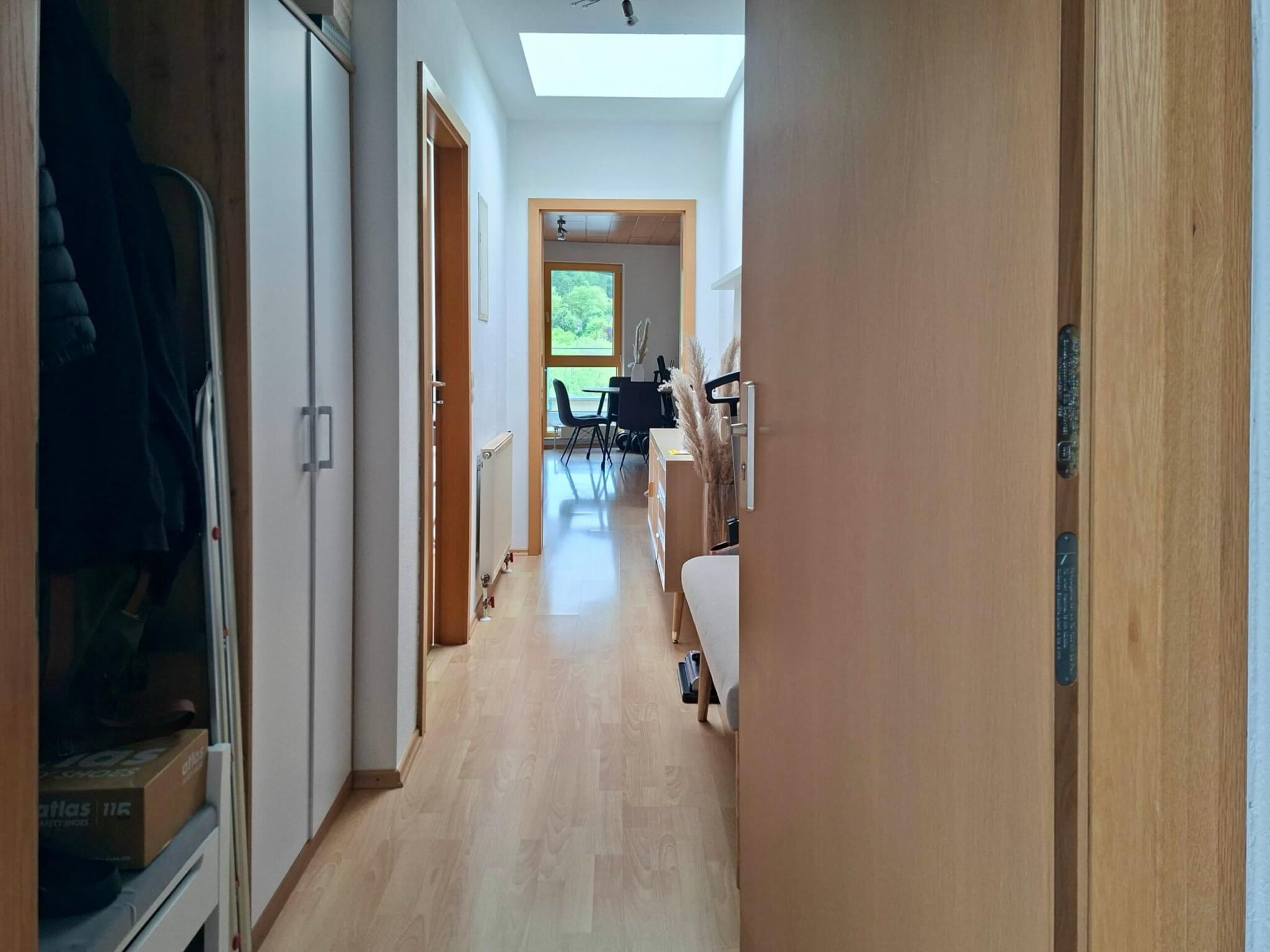 Blick vom Wohnungseingang
