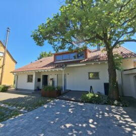 Hausansicht zur Neuen Straße